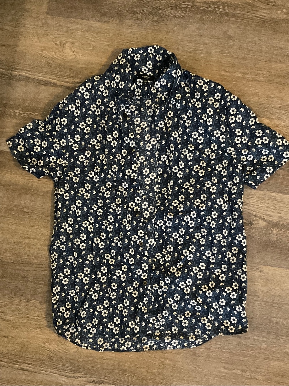 Express Navy Short-Sleeve Button-Down with White Floral Print (Men’s)